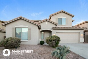 17039 W Ipswitch Way in Surprise, AZ - Building Photo
