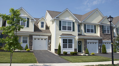 Horizons at the Village at Maidencreek in Blandon, PA - Building Photo - Building Photo