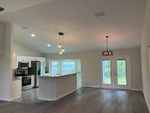 9419 SE 163rd St in Summerfield, FL - Building Photo - Building Photo