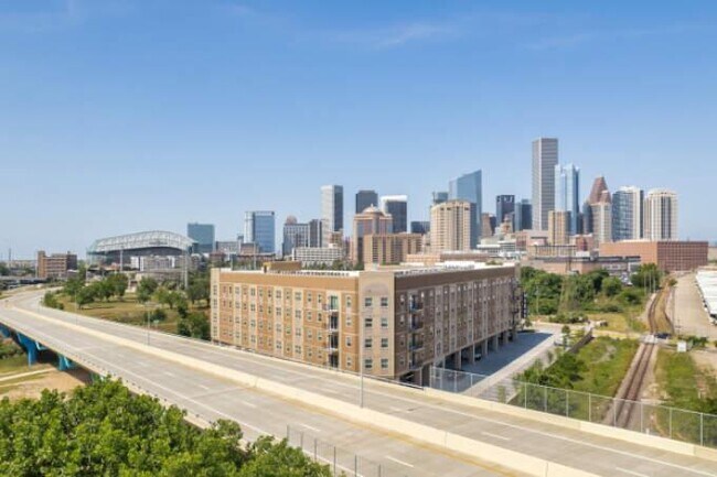 650 McKee St in Houston, TX - Building Photo - Building Photo