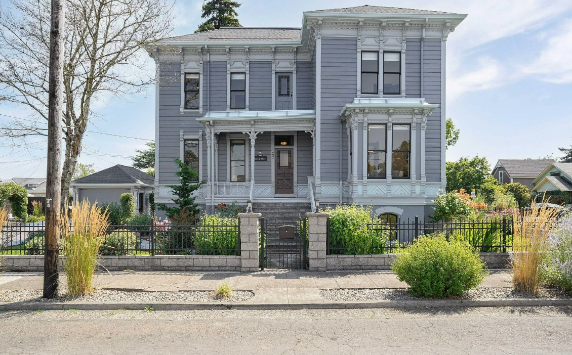 331 SE Montgomery St in Albany, OR - Building Photo