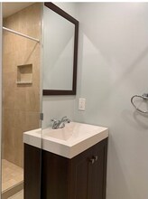 51 Joy St, Unit 3 in Boston, MA - Building Photo - Building Photo