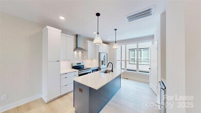 409 Devender Ln in Charlotte, NC - Building Photo - Building Photo