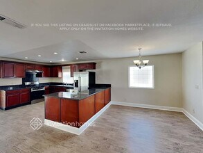 101 Redstone St in Las Vegas, NV - Building Photo - Building Photo