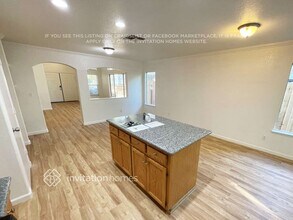 456 Victory Ave in Manteca, CA - Building Photo - Building Photo