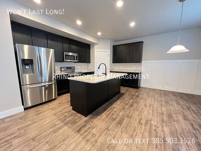 4417 Lower Meadow Dr in Herriman, UT - Building Photo - Building Photo