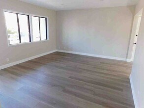 1318 Palm Ave in Huntington Beach, CA - Building Photo - Building Photo
