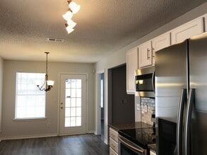902 Lauderhill Ln in Fort Walton Beach, FL - Building Photo - Building Photo
