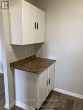 560 Bloor St E in Oshawa, ON - Building Photo - Building Photo