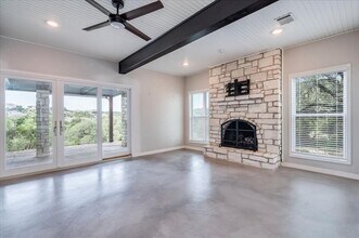 13800 Paisano Cir in Austin, TX - Building Photo - Building Photo