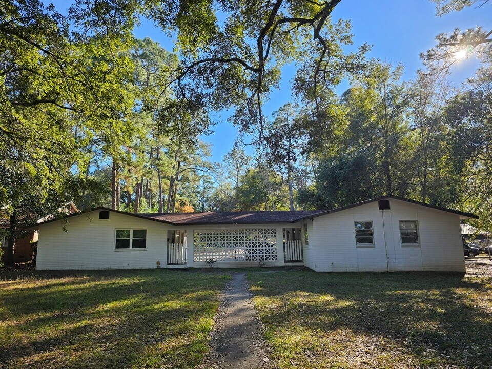 714 8th Ave in Albany, GA - Building Photo