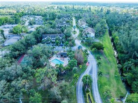 15126 Parkside Dr, Unit 104 in Ft. Myers, FL - Building Photo