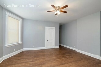 2323 Flora St in Cincinnati, OH - Building Photo - Building Photo