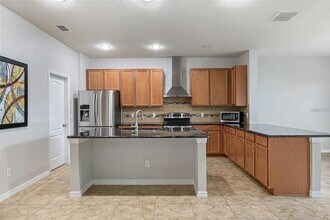 6041 Town Center Blvd in Orlando, FL - Building Photo - Building Photo