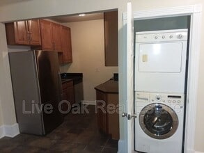 405-23rd 1/2 23 1/2 St in Virginia Beach, VA - Building Photo - Building Photo