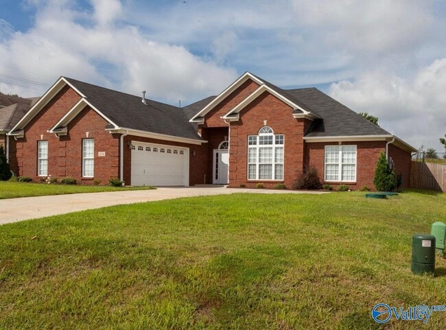 property at 104 Appleberry Ln
