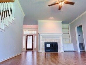 16838 Willow Bend Ct in Sugar Land, TX - Building Photo - Building Photo