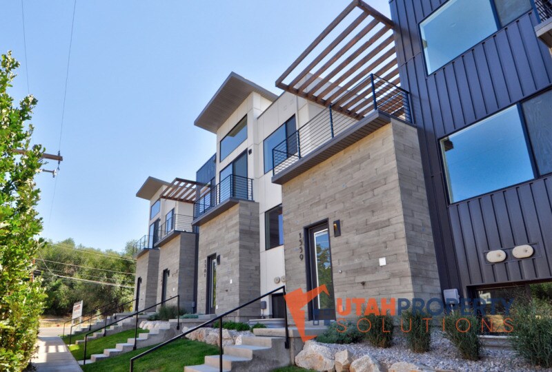 1559 E Talo Ct in Millcreek, UT - Building Photo