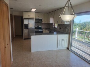 4203 NE Skyline Dr in Jensen Beach, FL - Building Photo - Building Photo