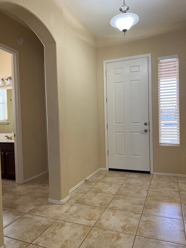 4252 Bainsbury Dr in Prescott Valley, AZ - Foto de edificio - Building Photo