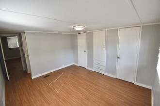 2386 Lake Hall Rd in Tallahassee, FL - Building Photo - Building Photo