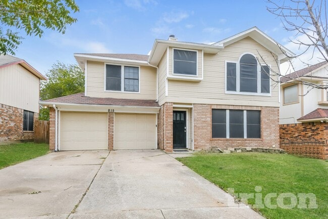 property at 815 Wyndham Pl