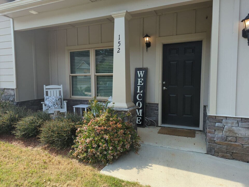 152 Cypress Oak Trail NW in Milledgeville, GA - Building Photo