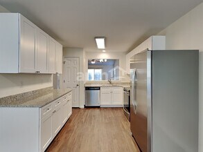 8444 Sunbow Ct in Fountain, CO - Building Photo - Building Photo