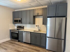 974 Smith St in Providence, RI - Building Photo