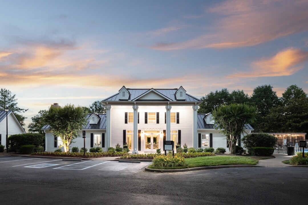 Ashton Brook in Franklin, TN - Building Photo