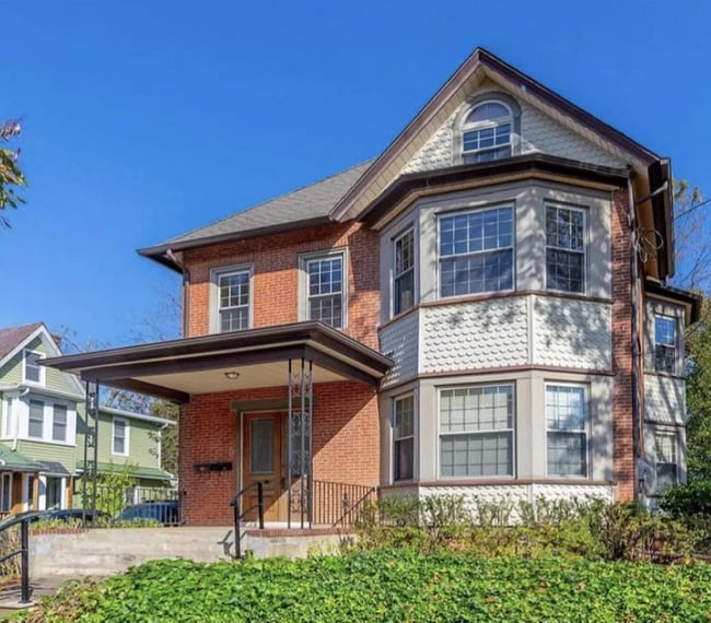 property at 108 High St