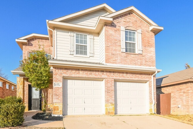 property at 5704 Parkview Hills Ln