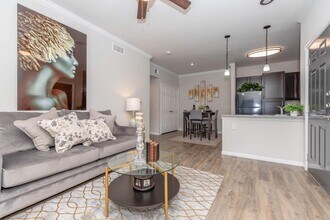 10896 W Bellfort Ave in Houston, TX - Building Photo - Building Photo