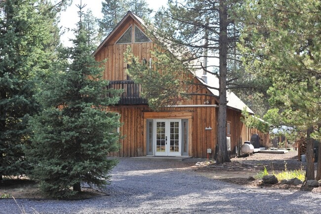 property at 15871 Deedon Ln