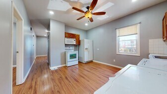 6905 Denison Ave, Unit Down