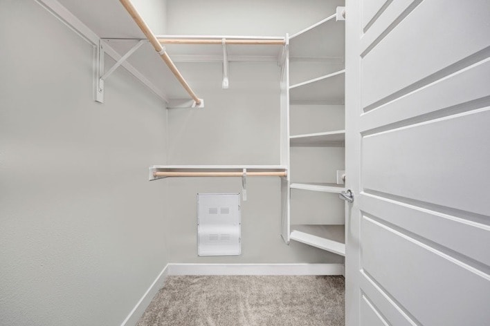 Brightleaf at Lakeline in Austin, TX - Foto de edificio