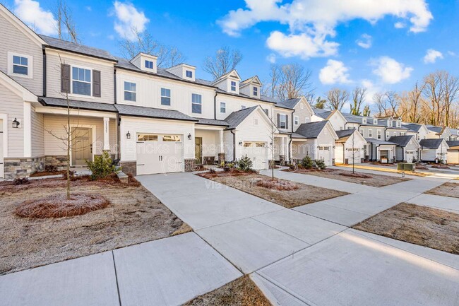 11027 Pagebrook Ln in Charlotte, NC - Building Photo - Building Photo