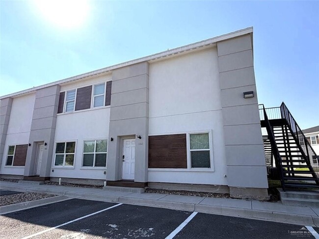 property at 9 Yuma Ave