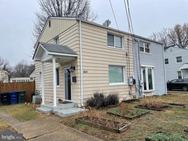 property at 5617 7th Pl S