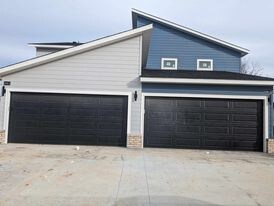 1506 SW Casuarina Dr in Bentonville, AR - Building Photo - Building Photo