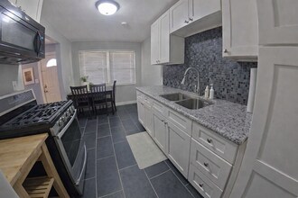 509 Moro St in Manhattan, KS - Building Photo - Building Photo