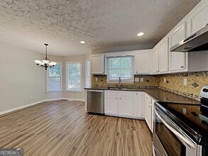 1417 Emerald Pine Ct in Lawrenceville, GA - Building Photo - Building Photo