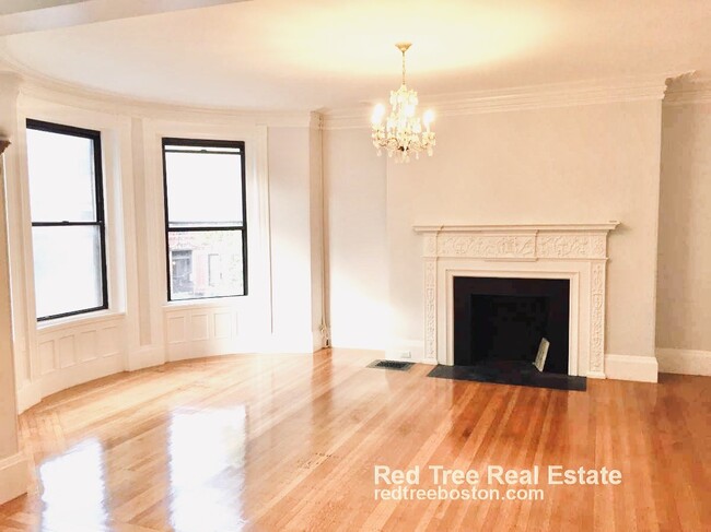 429 Marlborough St, Unit 3B