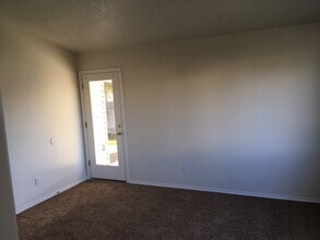 79 S Babbling Brook Way in Nampa, ID - Building Photo - Building Photo