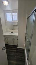 11030 Moorpark St, Unit B6 in Los Angeles, CA - Foto de edificio - Building Photo
