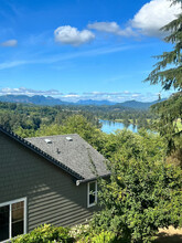 35425 9th St in Nehalem, OR - Foto de edificio - Building Photo