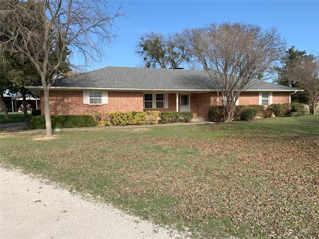 5922 Harberson Rd in Sanger, TX - Building Photo - Building Photo