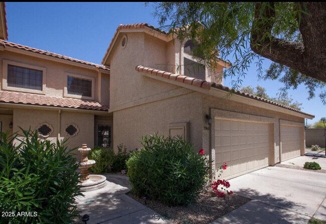7960 E Pepper Tree Ln in Scottsdale, AZ - Building Photo - Building Photo