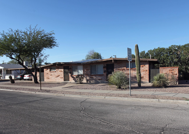 1265-1267 E Lee St in Tucson, AZ - Building Photo - Building Photo