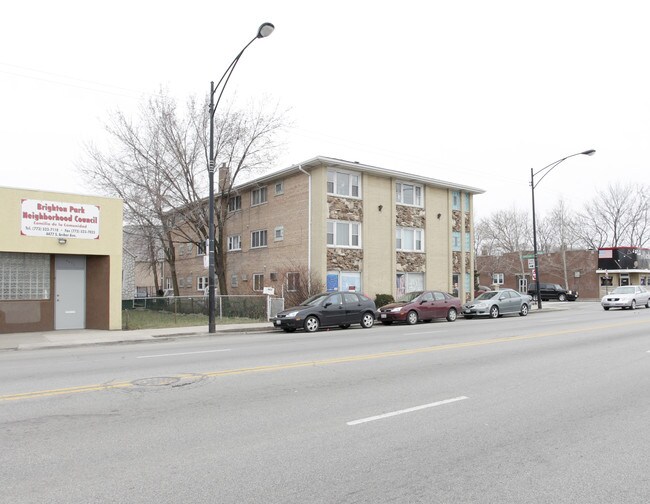 4485 S Archer Ave in Chicago, IL - Building Photo - Building Photo